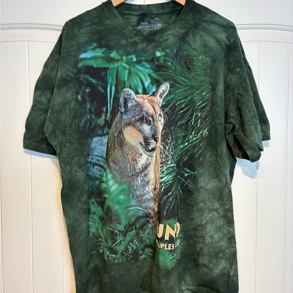 The Mountain Green Mountain Lion Graphic Tee - Size XL